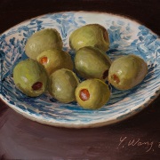 220208-olives-in-a-blue-and-white-saucer-7x5