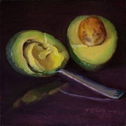 230405-avocado-halves-witha-spoon-6x6