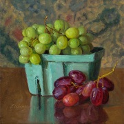 240728-grapes-in-a-greenish-cantainer-8x8