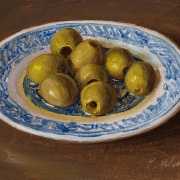 241211-olive-on-blue-and-white-saucer-commission-7x5