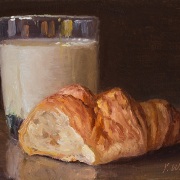 1_250405-croissant-and-a-cup-of-milk-7x5