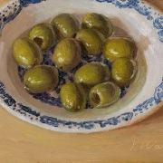 1_251020-olives-in-a-blue-and-white-bowl-7x5