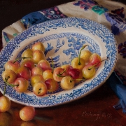 150817-cherries-in-a-blule-willow-plate