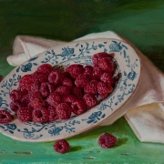 151104-raspberries-in-a-plate