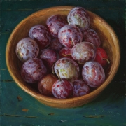 160917-fresh-prunes-in-a-bowl
